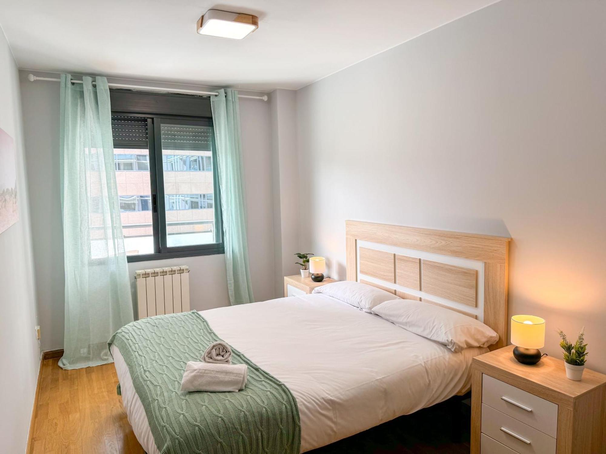 Reina Del Pilar Comotucasa Zaragoza Exterior foto