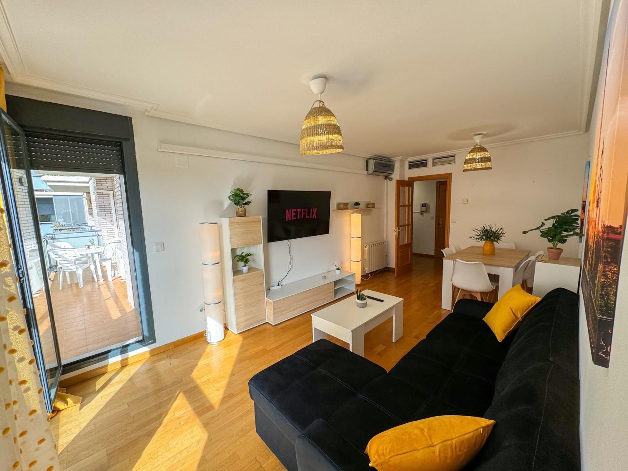 Reina Del Pilar Comotucasa Zaragoza Exterior foto